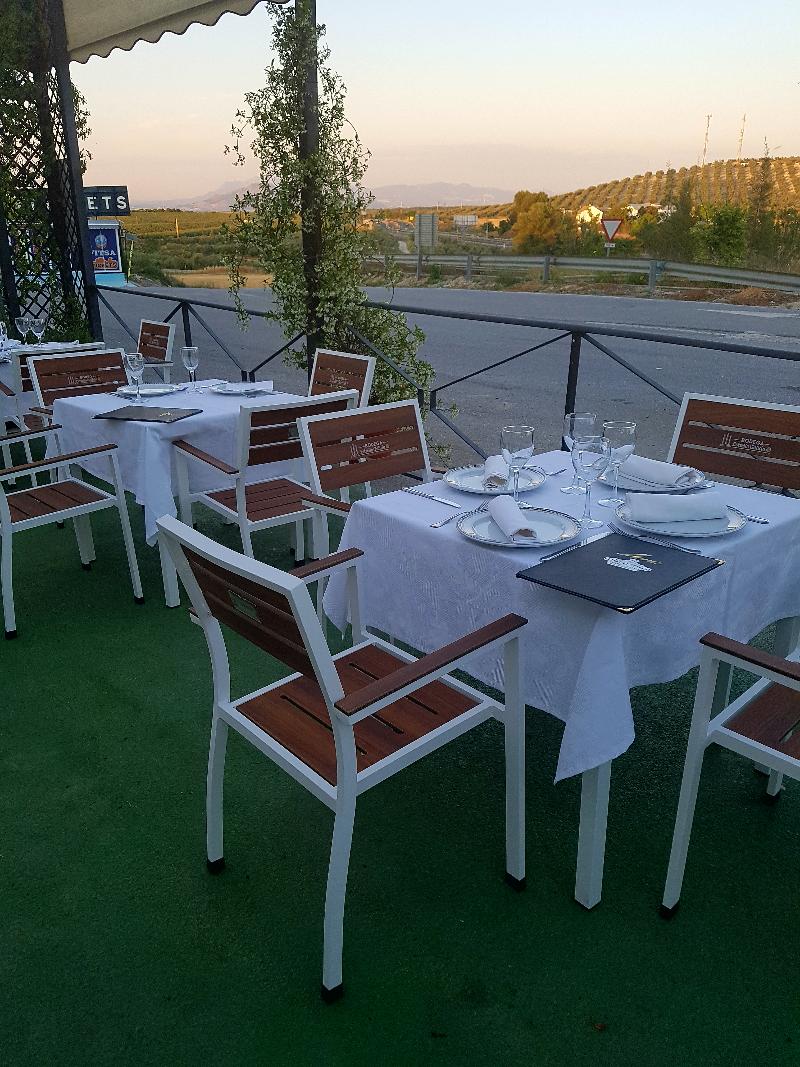 Hotel Asador Albenzaire - Teras