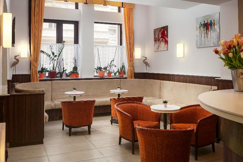 Hotel Ambiance - Lobi