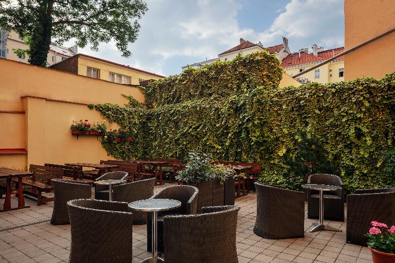 Hotel Ambiance - Teras