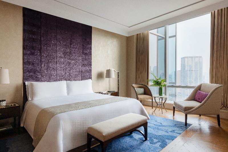 Raffles Jakarta - Oda