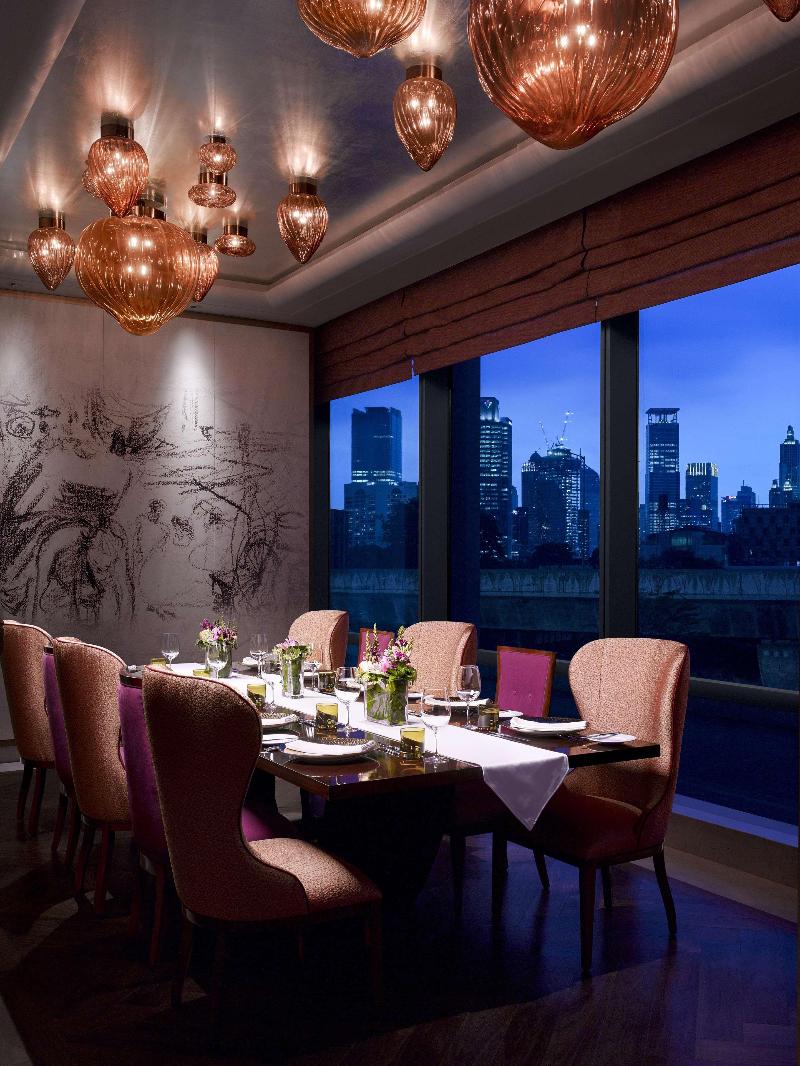 Raffles Jakarta - Restoran