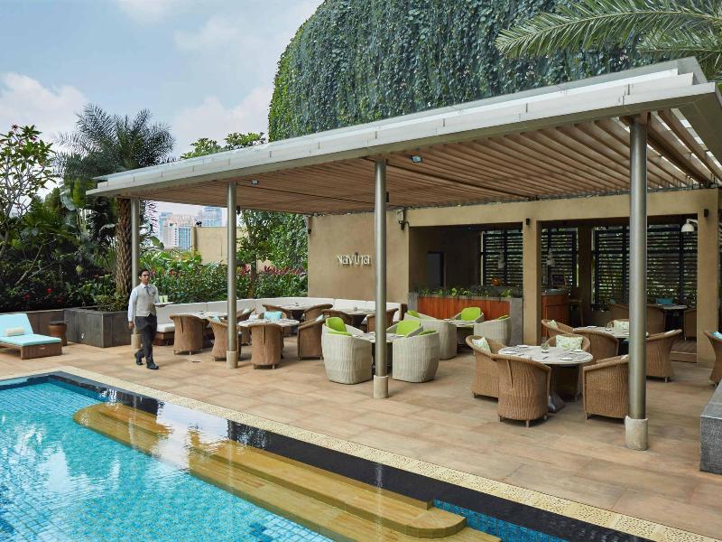 Raffles Jakarta - Restoran
