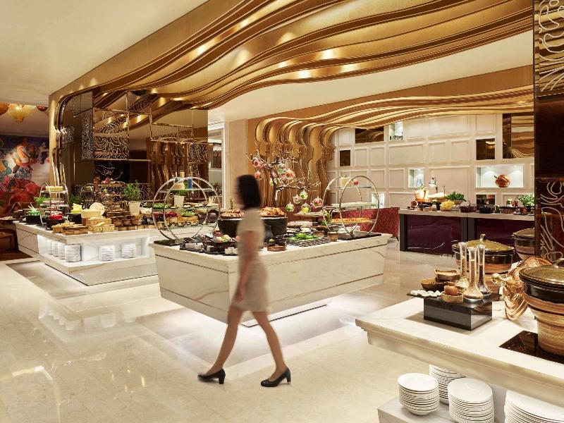 Raffles Jakarta - Restoran