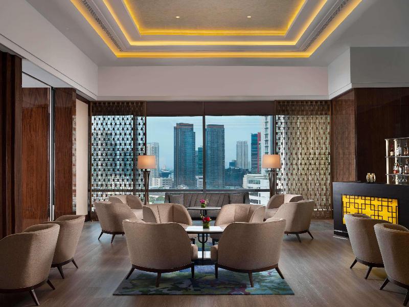 Raffles Jakarta - Restoran