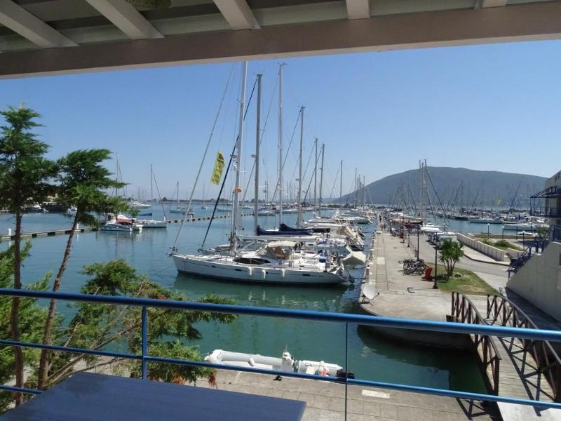 Ianos Hotel - Genel