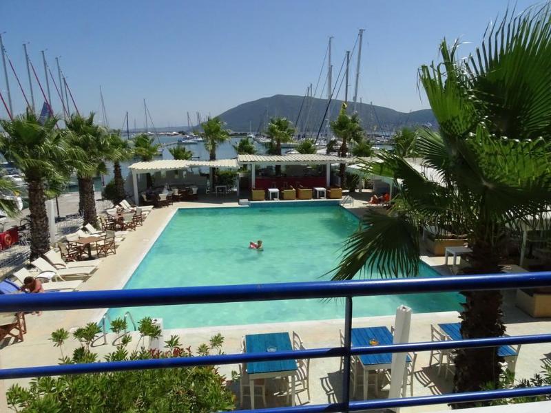 Ianos Hotel - Genel