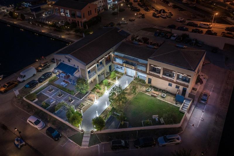 Ianos Hotel - Genel