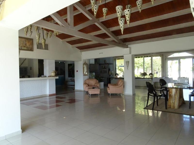 Ianos Hotel - Genel
