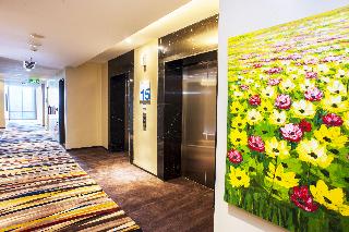 Holiday Inn Express Surabaya CenterPoint fotoÄŸrafÄ±