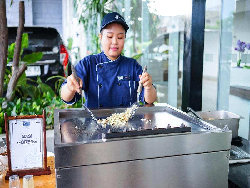 Holiday Inn Express Surabaya CenterPoint - Restoran