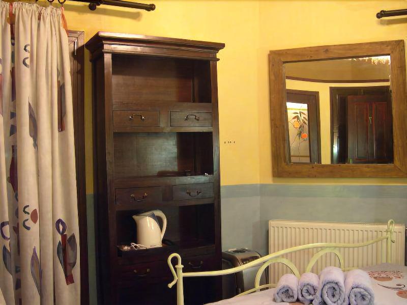 Mythos Guesthouse - Oda