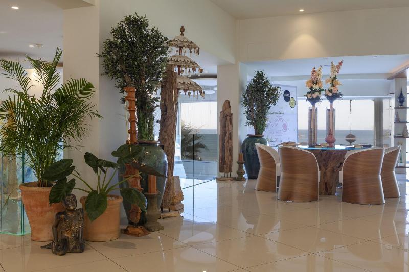 Onhotels Ocean Front - Lobi