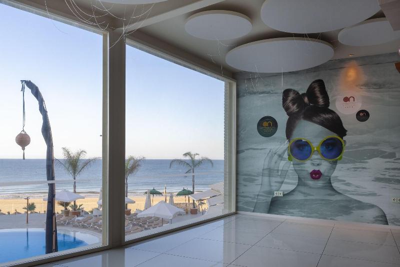 Onhotels Ocean Front - Lobi