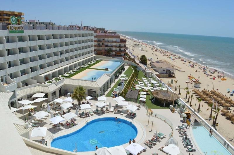 Onhotels Ocean Front - Havuz