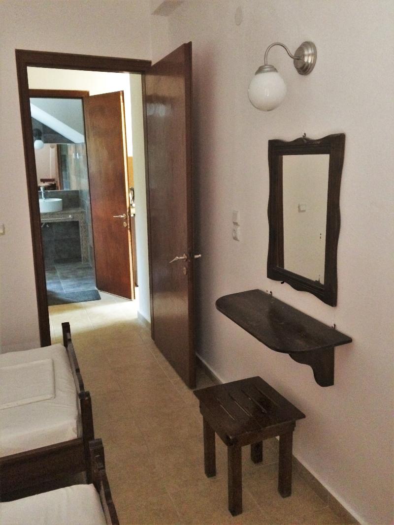 Captain's Studios & Apartments - Oda