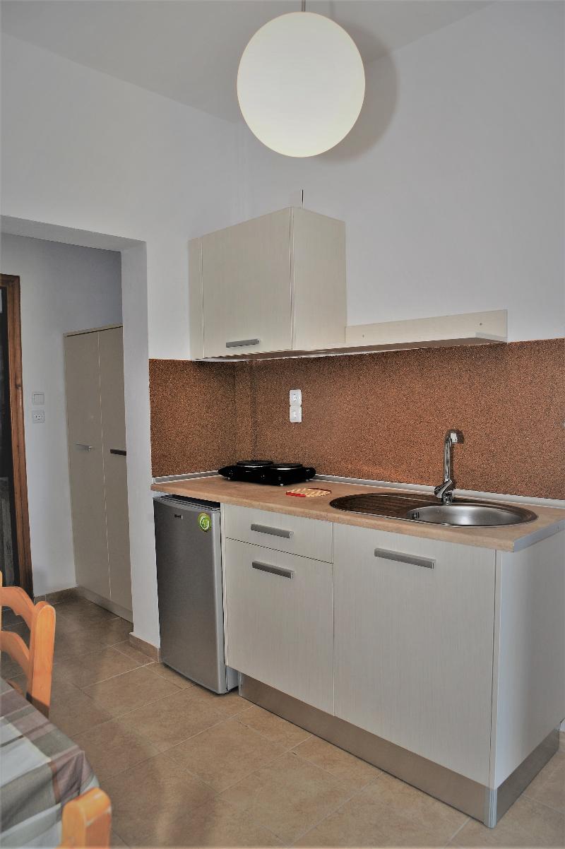 Captain's Studios & Apartments - Oda