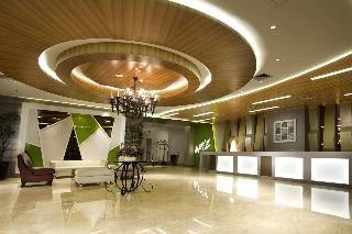Whiz Prime Kelapa Gading fotoÄŸrafÄ±