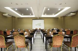 Whiz Prime Kelapa Gading fotoÄŸrafÄ±