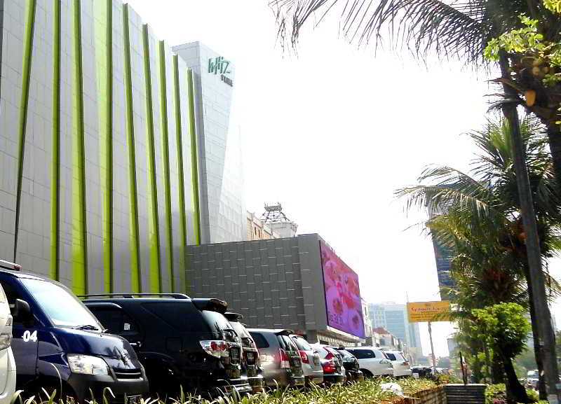 Whiz Prime Kelapa Gading fotoÄŸrafÄ±