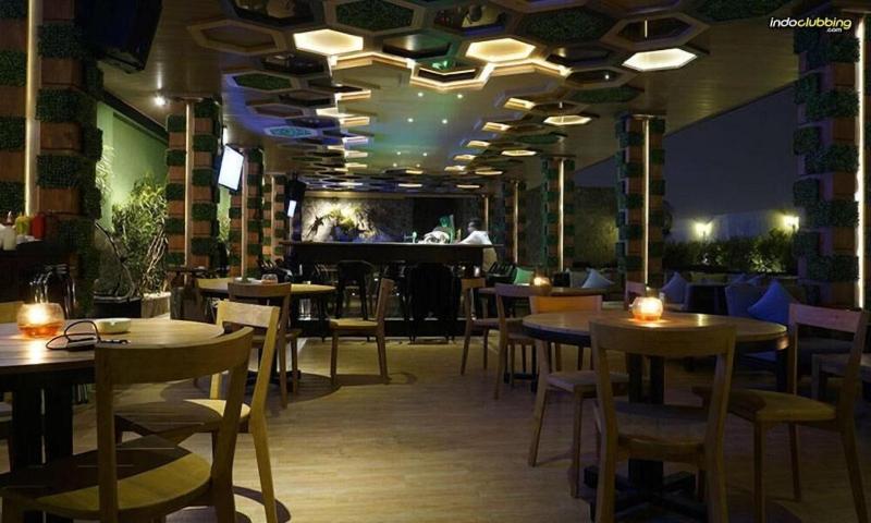Whiz Prime Kelapa Gading - Restoran