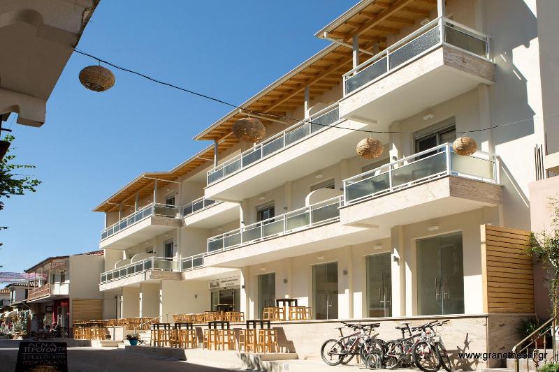 Grand Theoni Hotel Suites & Spa - Aktivite