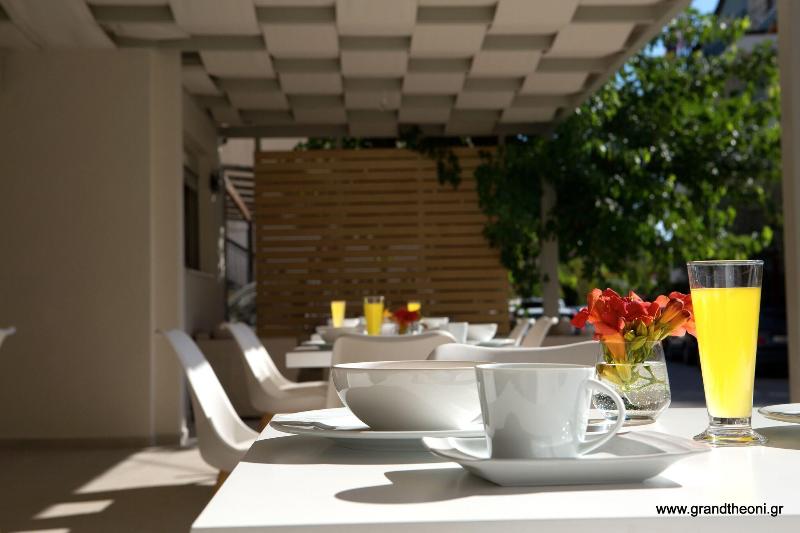 Grand Theoni Hotel Suites & Spa - Genel