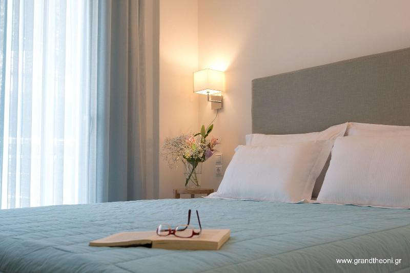Grand Theoni Hotel Suites & Spa - Oda