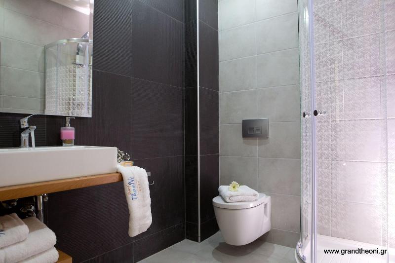 Grand Theoni Hotel Suites & Spa - Oda