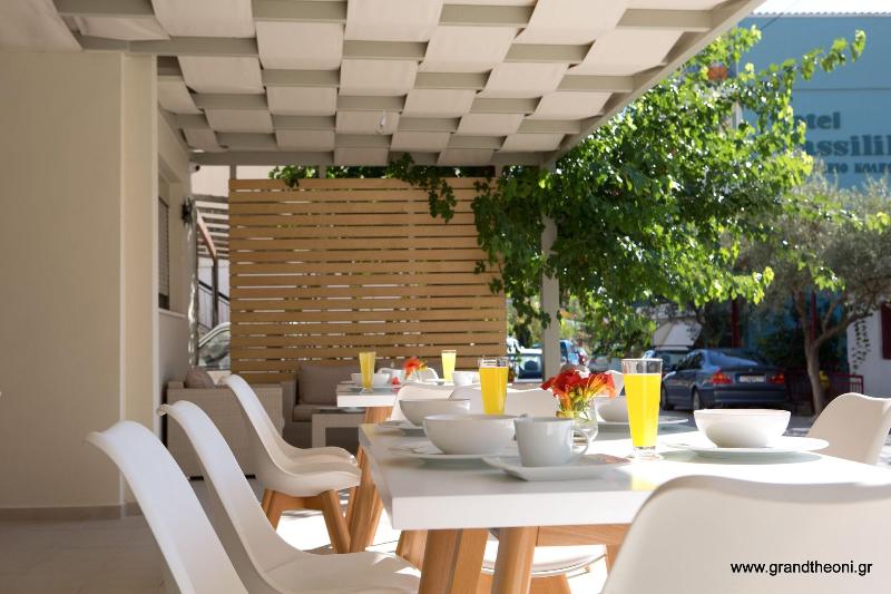 Grand Theoni Hotel Suites & Spa - Restoran