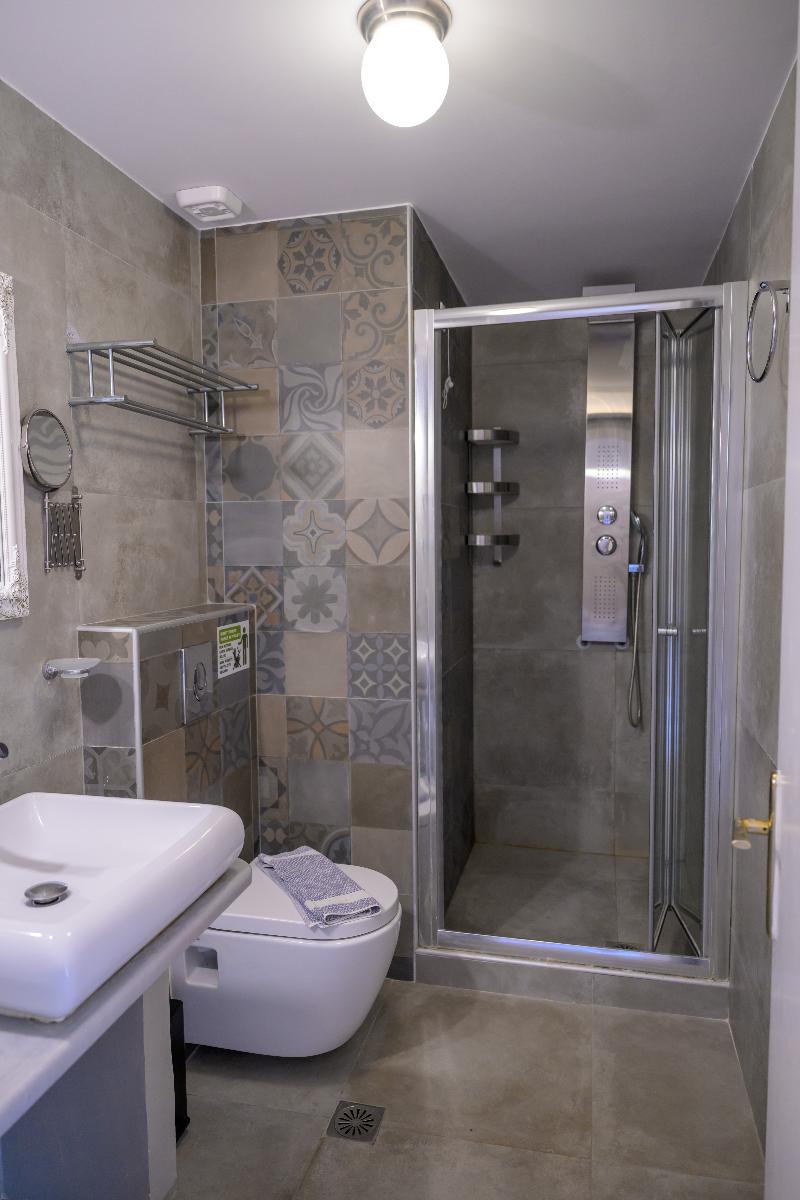 Rouda Bay Beach Hotel - Oda