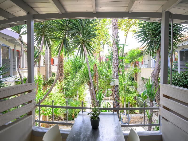 Rouda Bay Beach Hotel - Oda