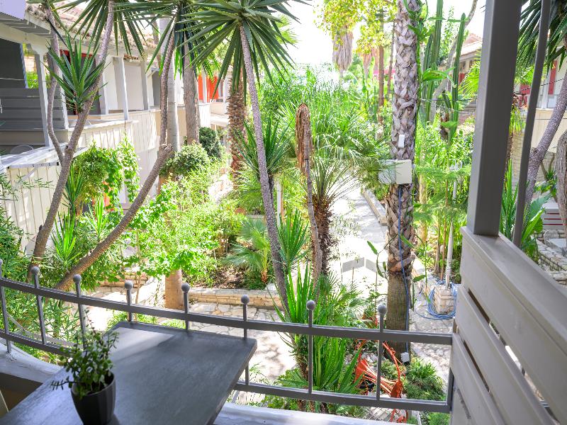 Rouda Bay Beach Hotel - Oda