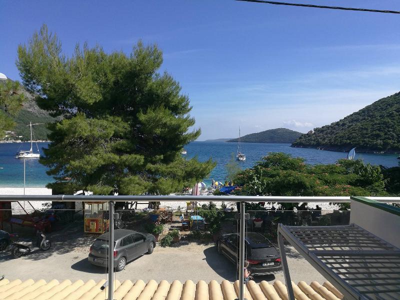 Rouda Bay Beach Hotel - Oda