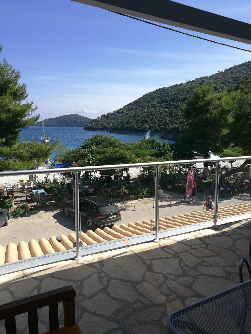 Rouda Bay Beach Hotel - Oda