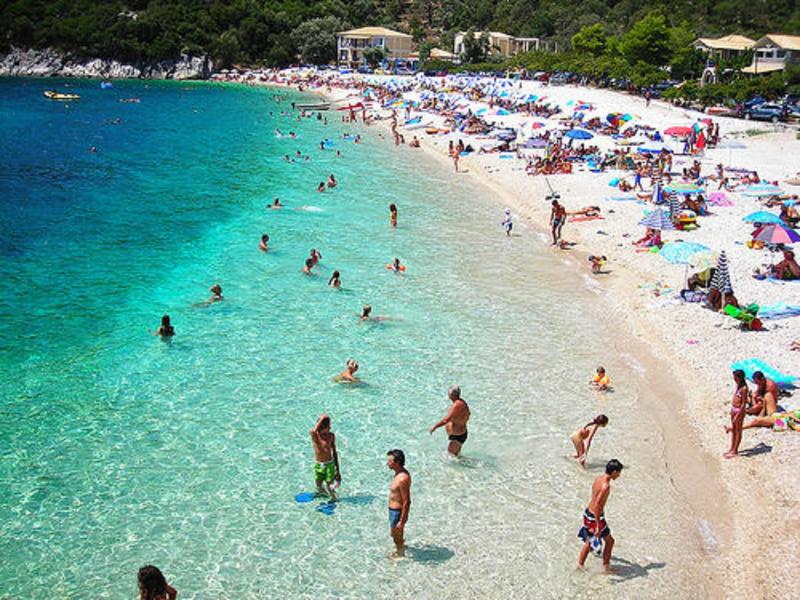 Rouda Bay Beach Hotel - Plaj