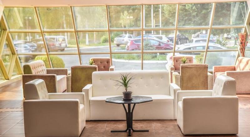 Hotel Q Neptun - Lobi
