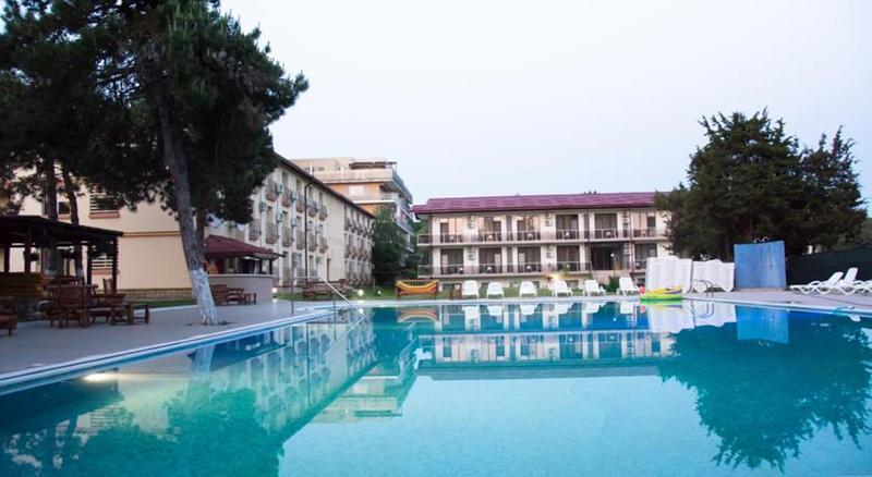 Hotel Q Neptun - Havuz