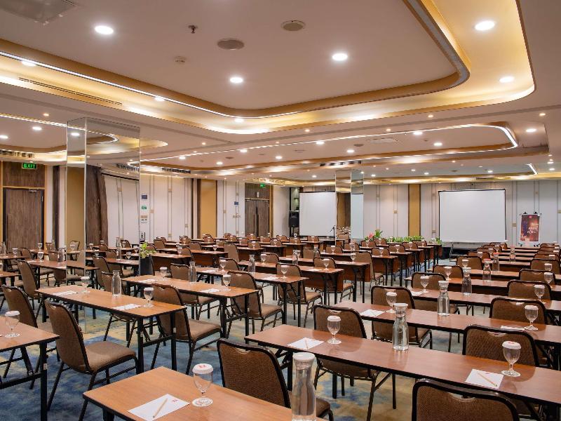 Ibis Bandung Pasteur - Toplantı