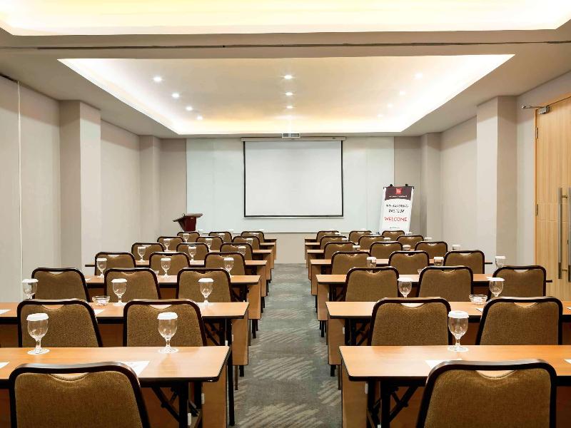 Ibis Bandung Pasteur - Toplantı