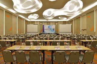 HARRIS Hotel And Convention Ciumbuleuit Bandung fotoÄŸrafÄ±