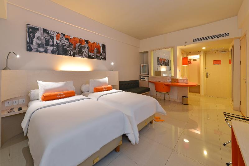 HARRIS Hotel And Convention Ciumbuleuit Bandung - Oda