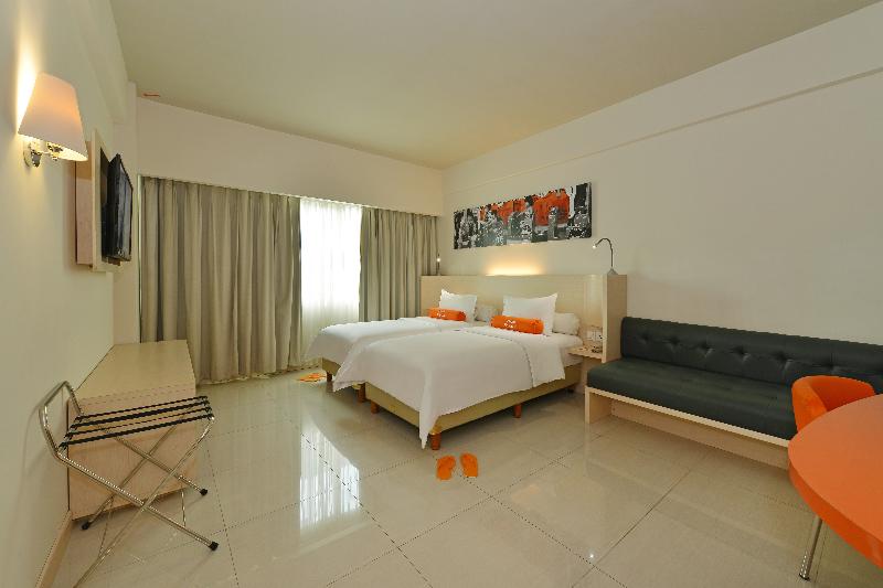 HARRIS Hotel And Convention Ciumbuleuit Bandung - Oda