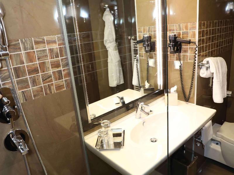 Movenpick Hotel Sarajevo - Oda