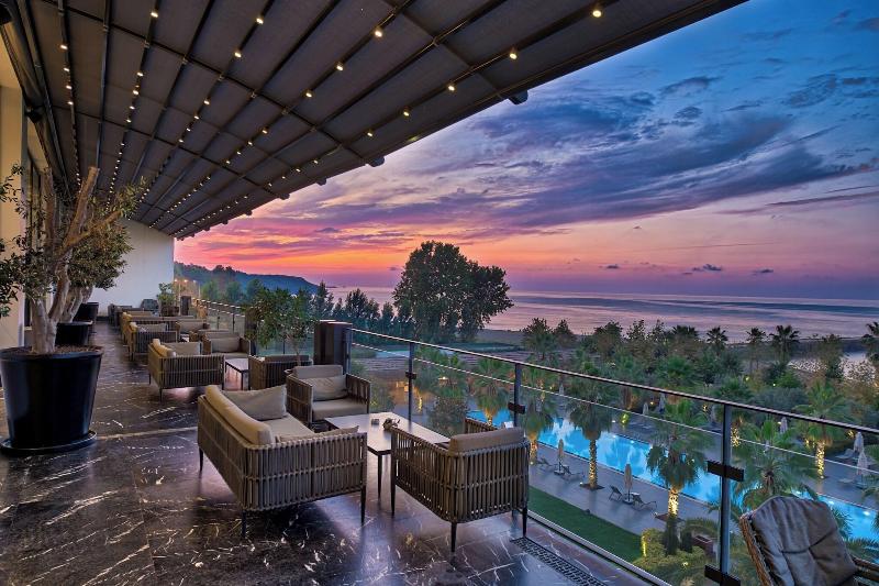 Ramada Plaza By Wyndham Trabzon - Teras