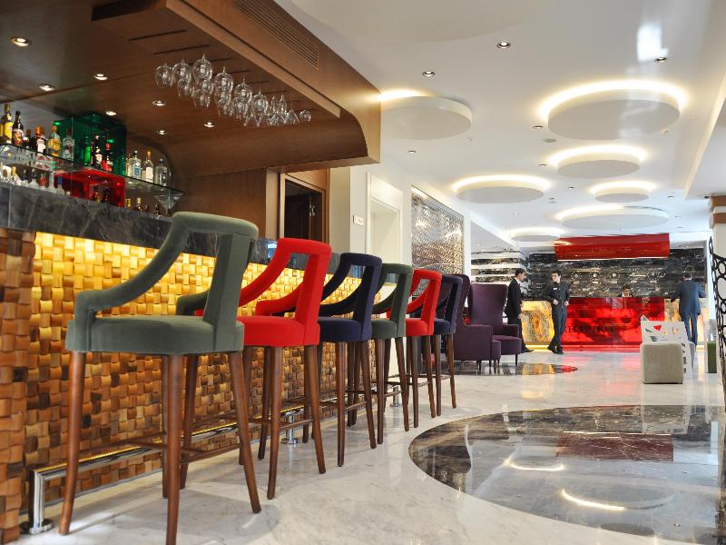 Veyron Hotels - Genel