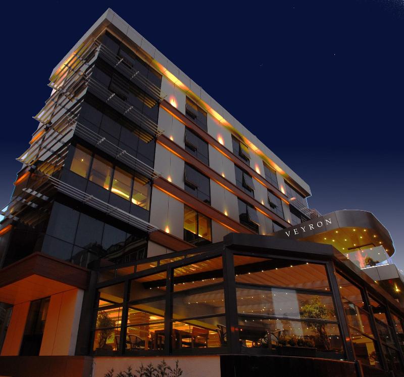 Veyron Hotels - Genel