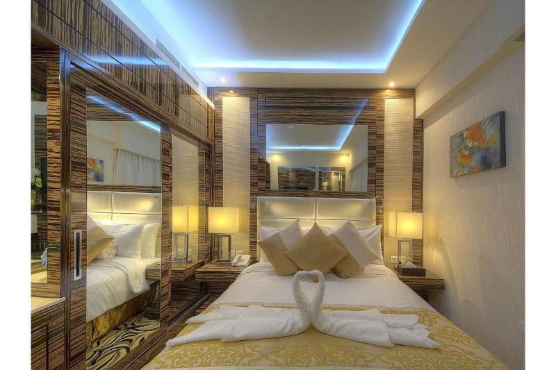 Orchid Vue Hotel - Oda