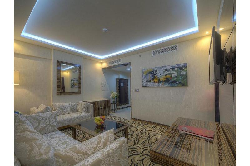 Orchid Vue Hotel - Oda