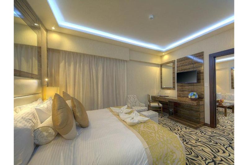 Orchid Vue Hotel - Oda