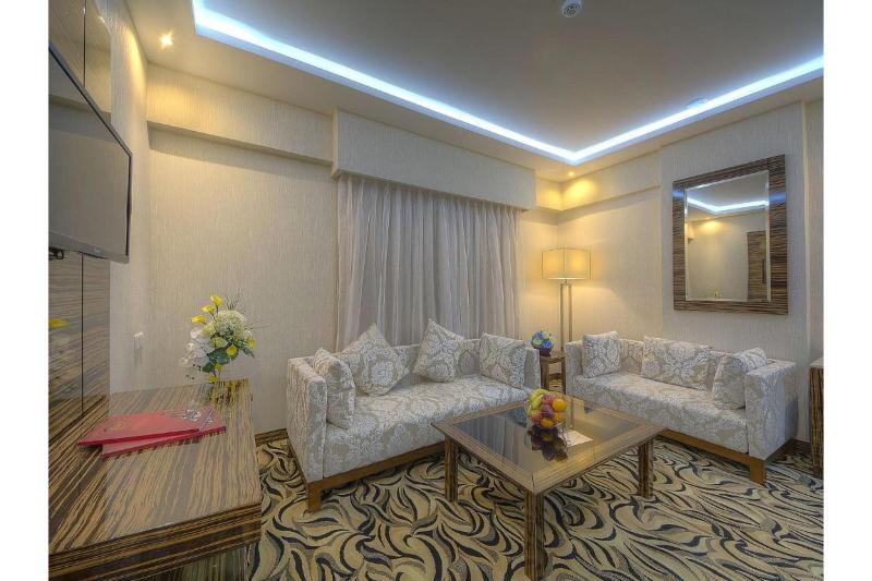 Orchid Vue Hotel - Oda